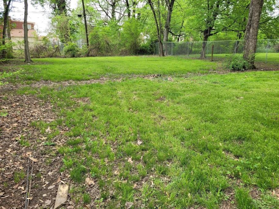 Cozy Delightful Private Near Rhodes College, Shuttle, & Vehicle Appartement Memphis