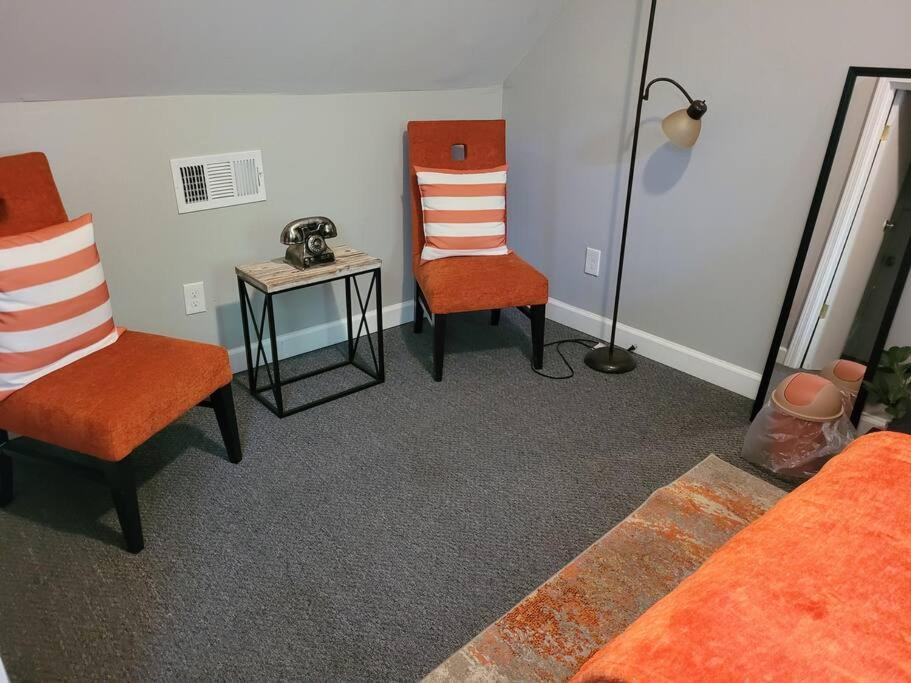 Cozy Delightful Private Near Rhodes College, Shuttle, & Vehicle * Memphis